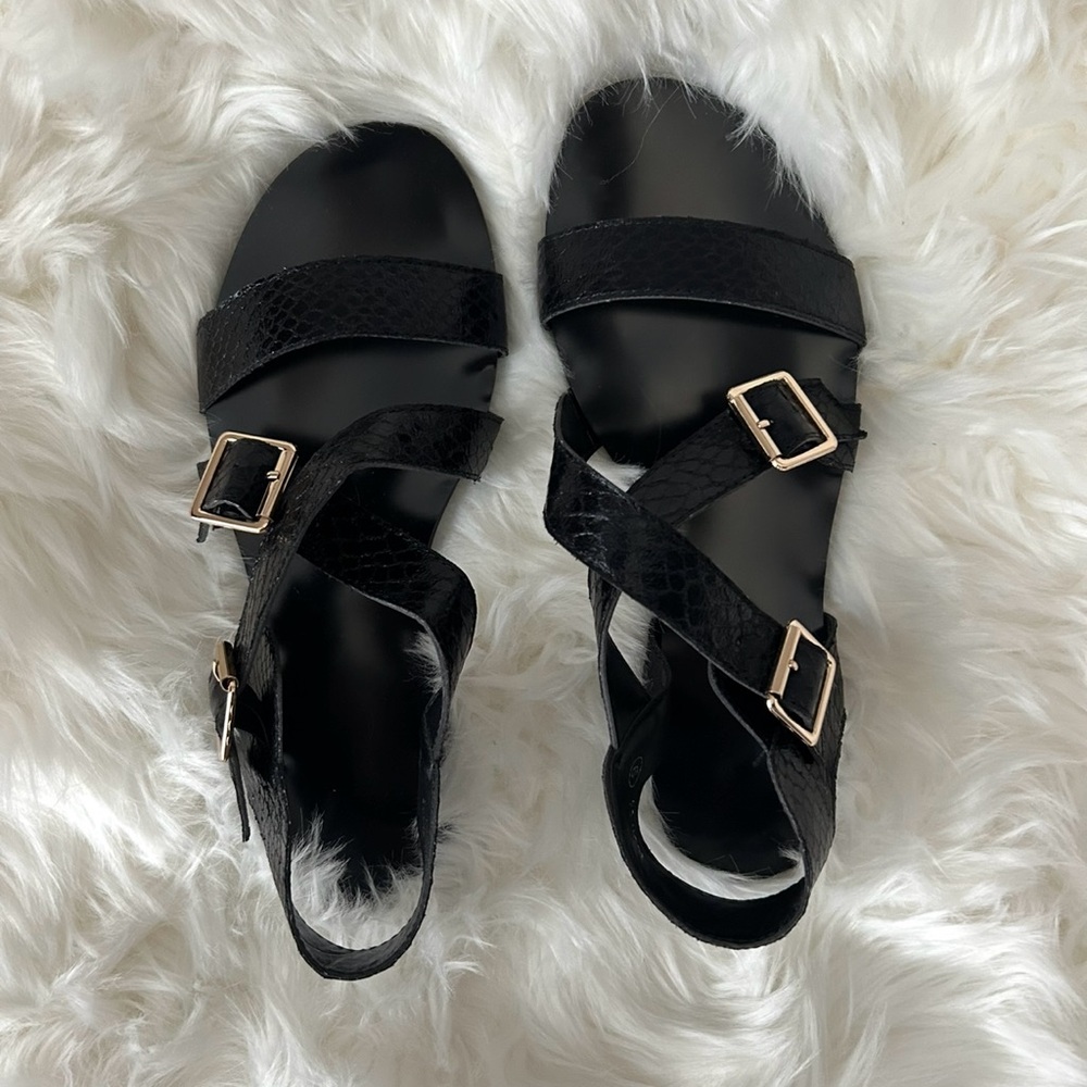 Mi.iM Black Strappy Sandals with Gold Buckles